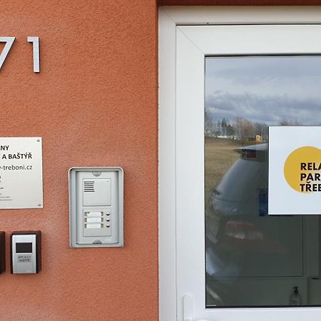 Ubytovani Trebon - Apartmany Rozmberk, Svet A Bastyr Bagian luar foto